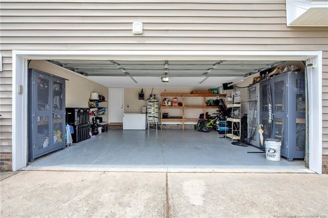 5744 Azure Drive, Hope Mills, NC 28348