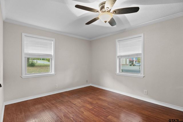 3217 Libbie St, Tyler, TX 75707