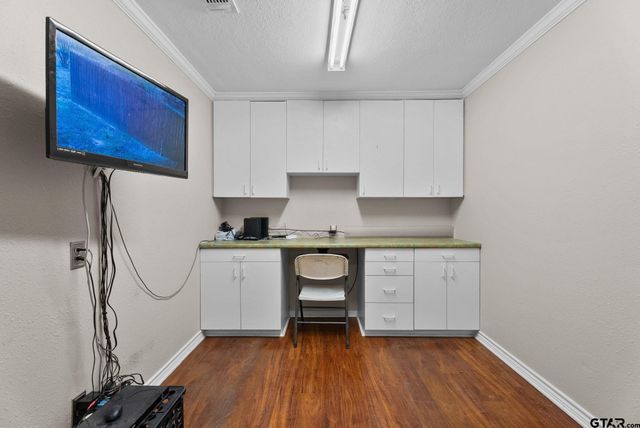 3217 Libbie St, Tyler, TX 75707