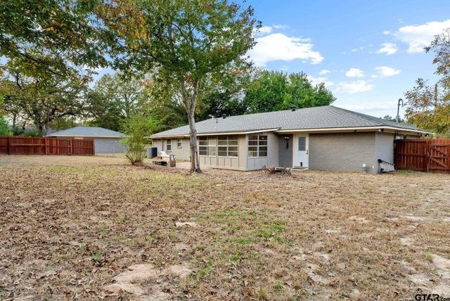 3217 Libbie St, Tyler, TX 75707