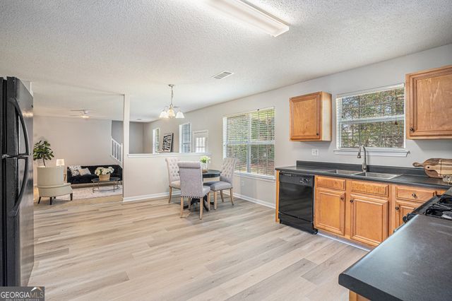 1492 Saint George Place, Conyers, GA 30012