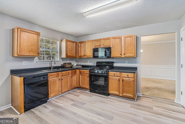 1492 Saint George Place, Conyers, GA 30012