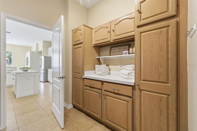 11902 WANDSWORTH DRIVE, Tampa, FL 33626