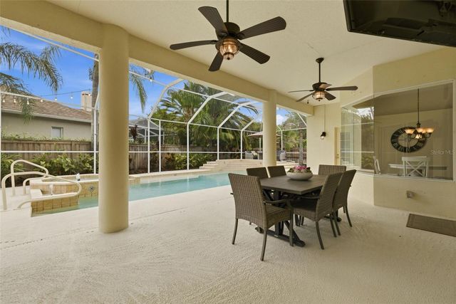 11902 WANDSWORTH DRIVE, Tampa, FL 33626