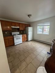 34 Franklin Ave 5, Revere, MA 02151