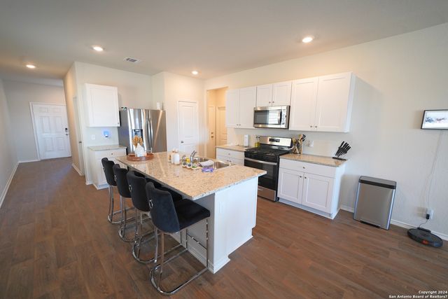 6611 Copper King, San Antonio, TX 78252