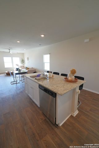 6611 Copper King, San Antonio, TX 78252