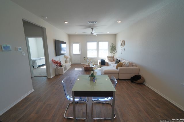 6611 Copper King, San Antonio, TX 78252