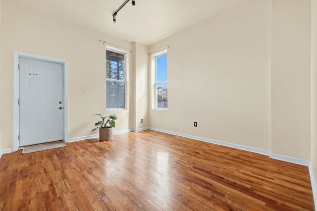 1233 S Spaulding Avenue, Chicago, IL 60623