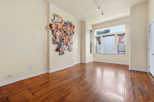 1233 S Spaulding Avenue, Chicago, IL 60623