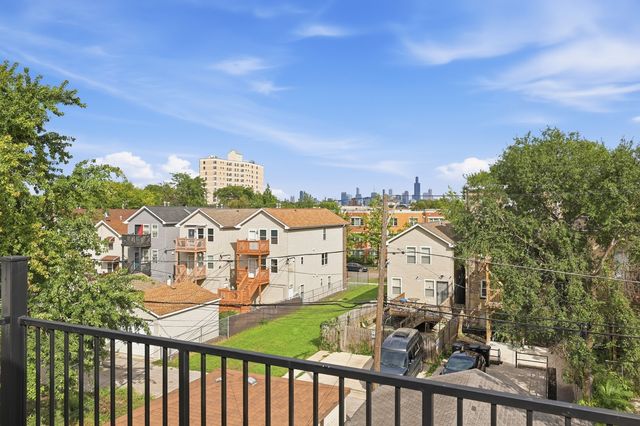 1233 S Spaulding Avenue, Chicago, IL 60623