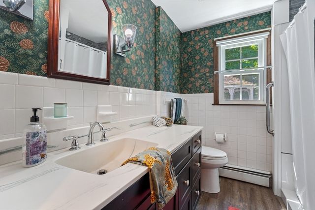 28 Pine Street, South Hadley, MA 01075