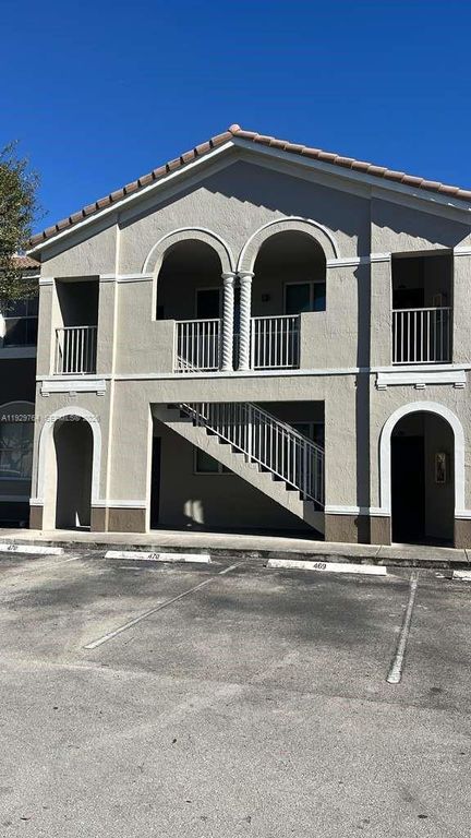 2811 SE 17th Avenue 210, Homestead, FL 33035