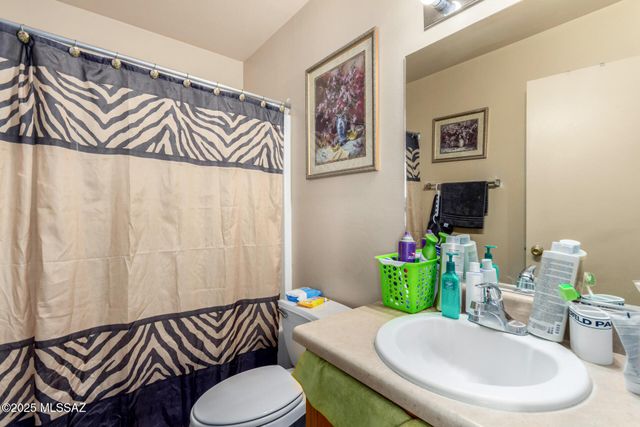 206 E Yavapai Road, Tucson, AZ 85705