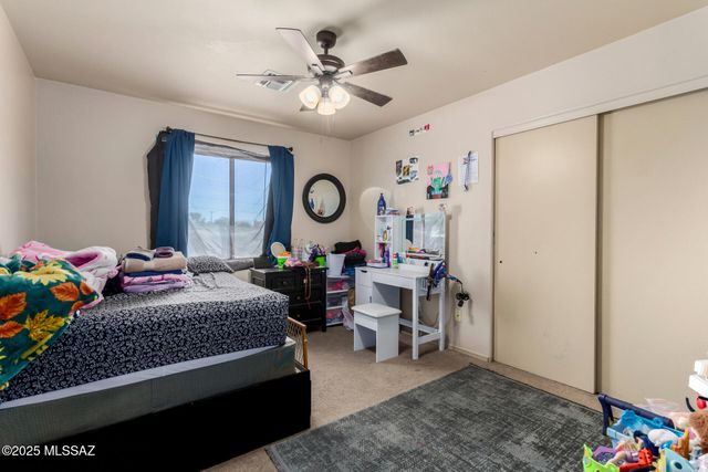 206 E Yavapai Road, Tucson, AZ 85705