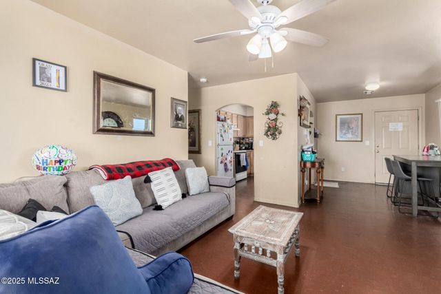 206 E Yavapai Road, Tucson, AZ 85705