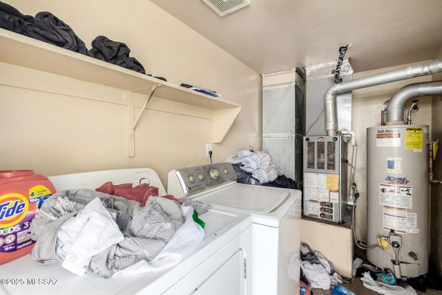 206 E Yavapai Road, Tucson, AZ 85705