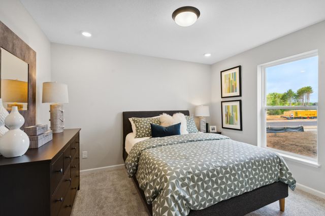 15500 Goodview Avenue N, Hugo, MN 55038