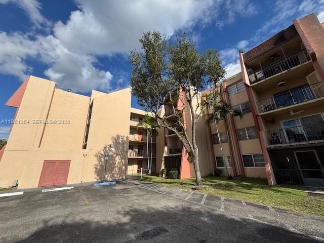 13701 Kendale Lakes Cir B-306, Miami, FL 33183