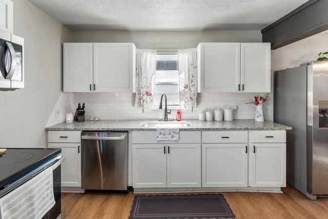 1340 N Brown Avenue, Springfield, MO 65802