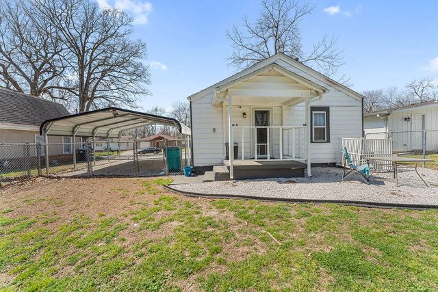 1340 N Brown Avenue, Springfield, MO 65802