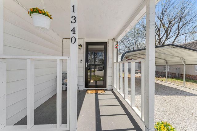 1340 N Brown Avenue, Springfield, MO 65802