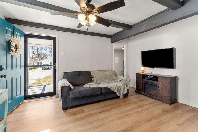 1340 N Brown Avenue, Springfield, MO 65802