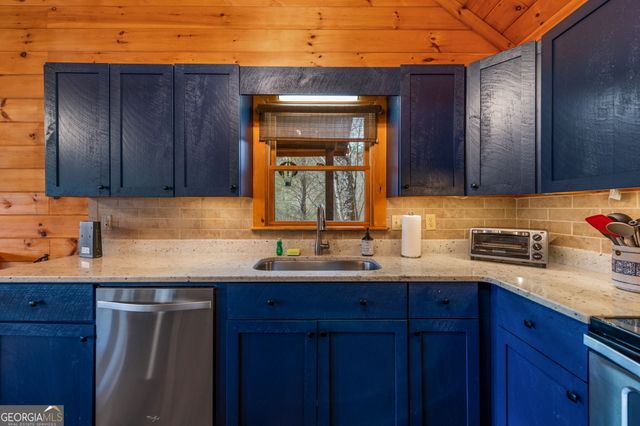 297 Tall Timber Mountain Road, Blue Ridge, GA 30513