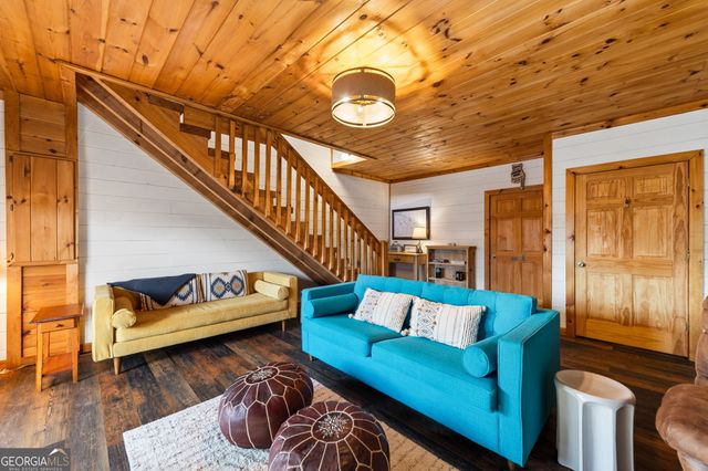 297 Tall Timber Mountain Road, Blue Ridge, GA 30513