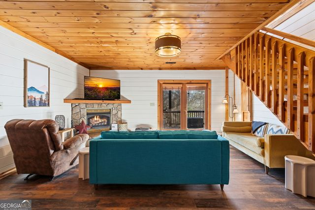 297 Tall Timber Mountain Road, Blue Ridge, GA 30513