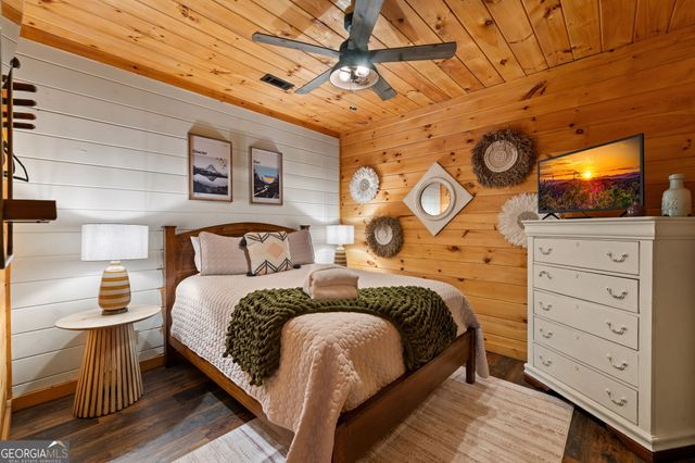 297 Tall Timber Mountain Road, Blue Ridge, GA 30513