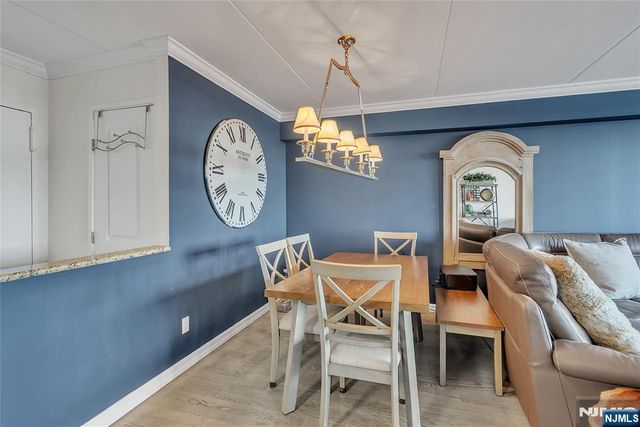 250 Gorge 21B, Cliffside Park, NJ 07010