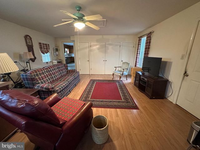 13632 PARADISE CHURCH RD, Hagerstown, MD 21742