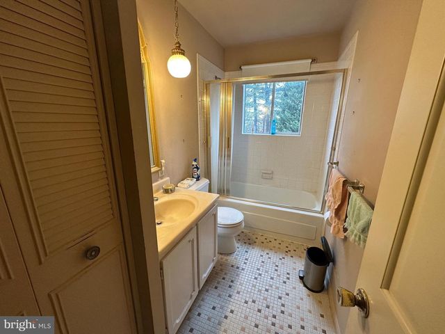 13632 PARADISE CHURCH RD, Hagerstown, MD 21742