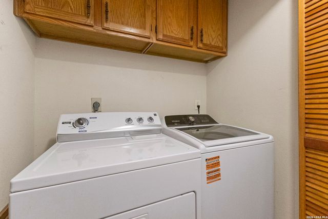 16715 Henderson Pass, San Antonio, TX 78232