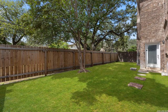 16715 Henderson Pass, San Antonio, TX 78232