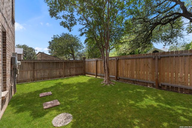 16715 Henderson Pass, San Antonio, TX 78232