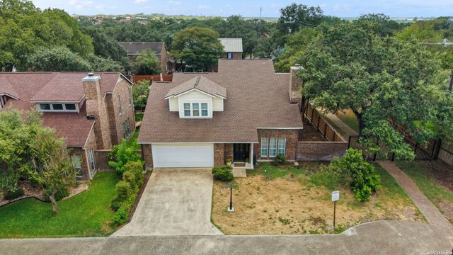 16715 Henderson Pass, San Antonio, TX 78232