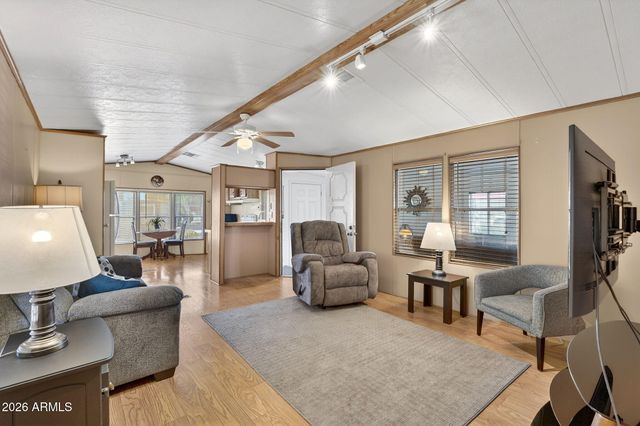 3609 N NORTH DAKOTA Avenue A, Florence, AZ 85132