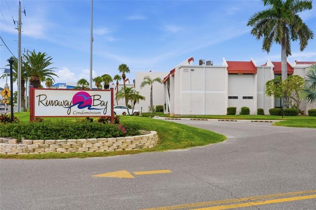1801 GULF DRIVE N 114, Bradenton Beach, FL 34217