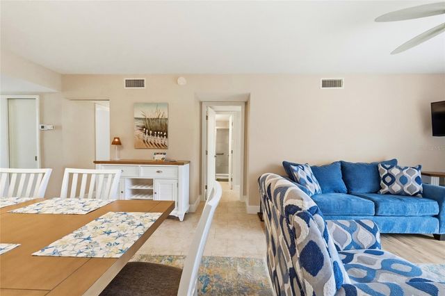 1801 GULF DRIVE N 114, Bradenton Beach, FL 34217
