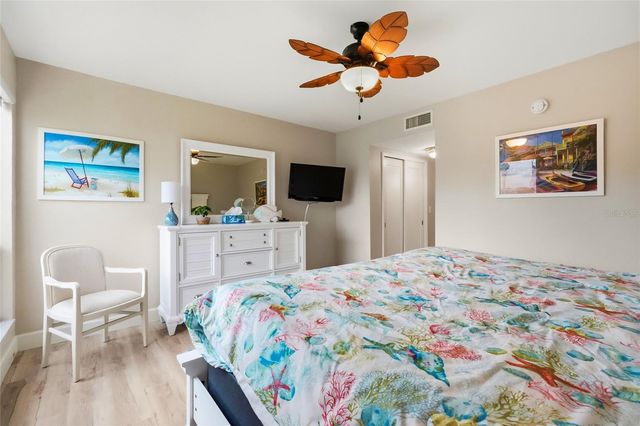 1801 GULF DRIVE N 114, Bradenton Beach, FL 34217