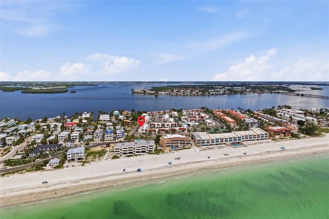 1801 GULF DRIVE N 114, Bradenton Beach, FL 34217