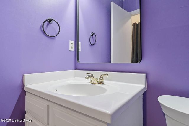 3504 Locust Ct, Prospect, KY 40059