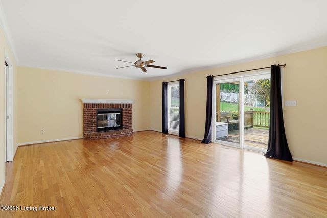 3504 Locust Ct, Prospect, KY 40059