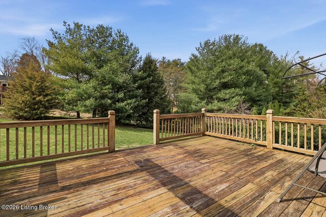 3504 Locust Ct, Prospect, KY 40059