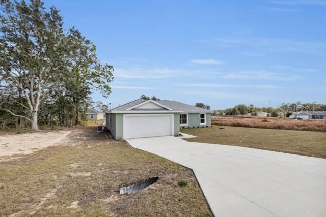 25 LOCUST LOOP LANE, Ocala, FL 34472