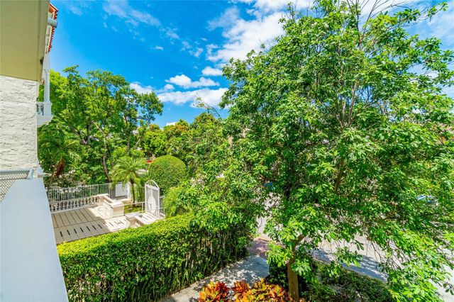 1532 Drexel Avenue, Miami Beach, FL 33139