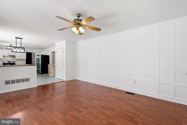 9 EATON PL, Bear, DE 19701