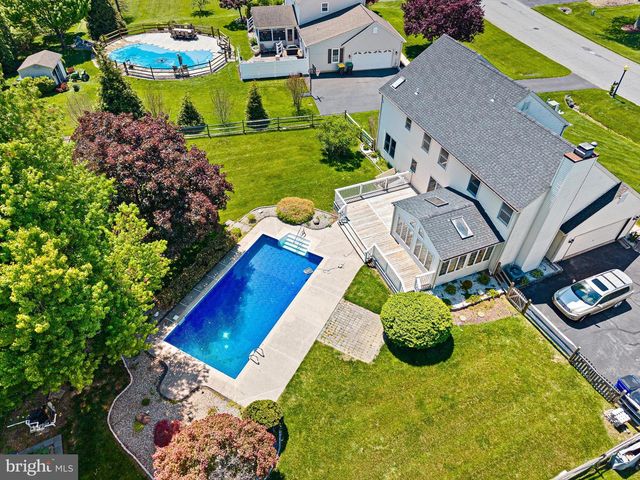 9 EATON PL, Bear, DE 19701
